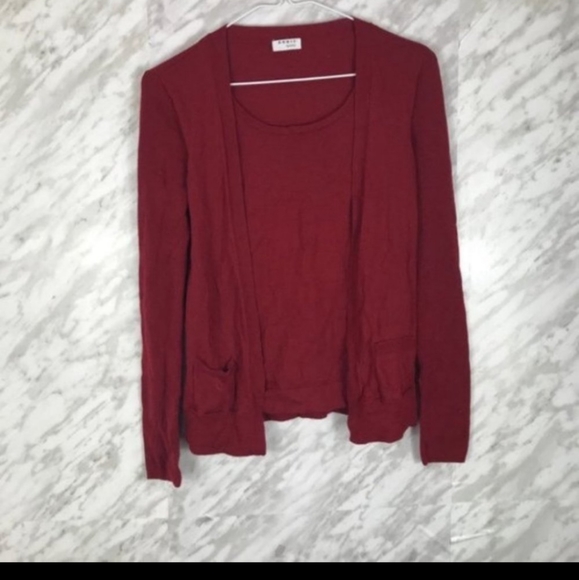 Akris Punto Fooler/Twofer Built-In Cardigan Top - Size 4 - 100% Wool, Red, Mock - Picture 3 of 6